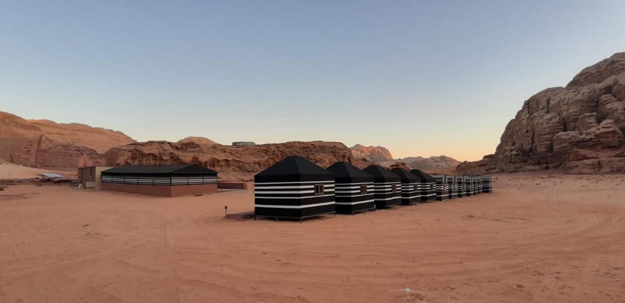 Bedouin Holidays Camp And Jeep Tours Вади-Рам Экстерьер фото